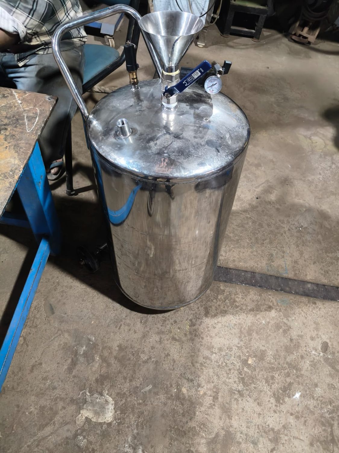 Compact SS Pressure Vessel — Leader workshop